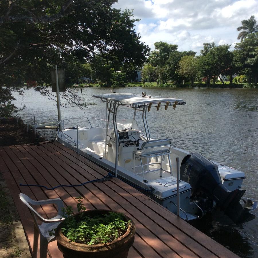 River Bend Resort B&B Belize City Buitenkant foto