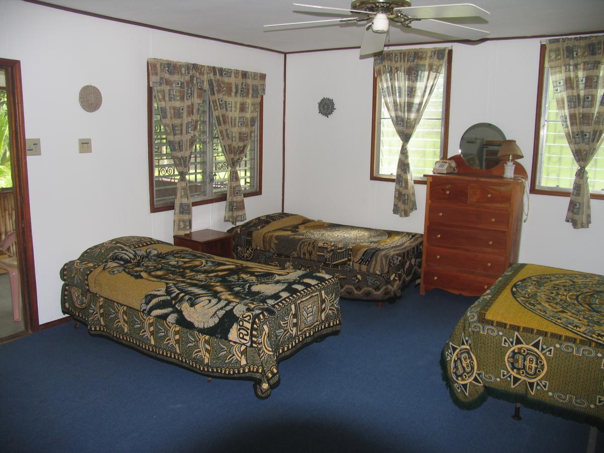 River Bend Resort B&B Belize City Buitenkant foto