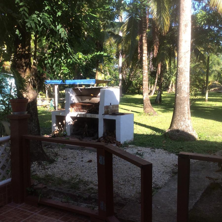 River Bend Resort B&B Belize City Buitenkant foto